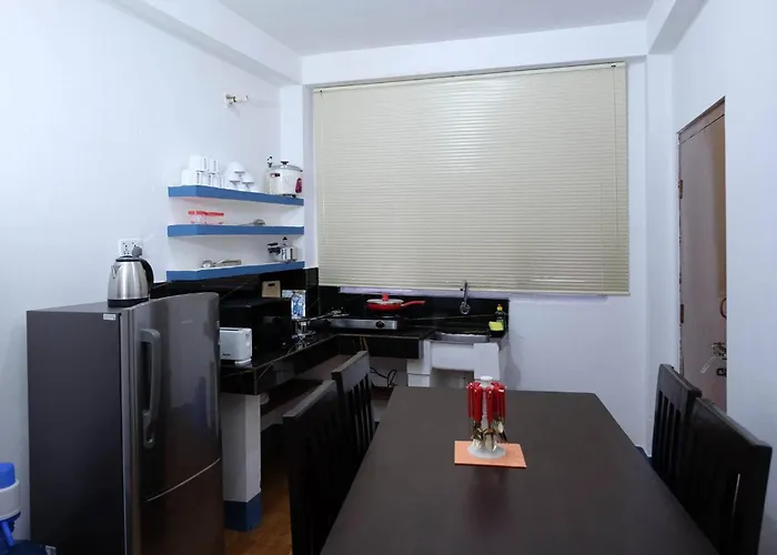 Makalu 2bhk Thamel 5 Min Walk 1st Floor Apartment *