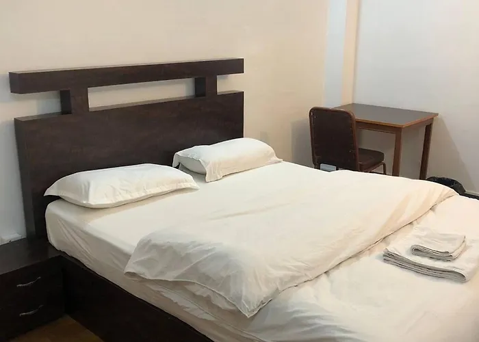 Makalu 2bhk Thamel 5 Min Walk 1st Floor Apartment *
