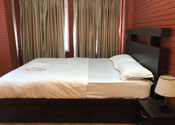 Makalu 2bhk Thamel 5 Min Walk 1st Floor