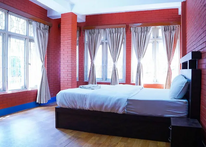 Makalu 2bhk Thamel 5 Min Walk 1st Floor * Kathmandu
